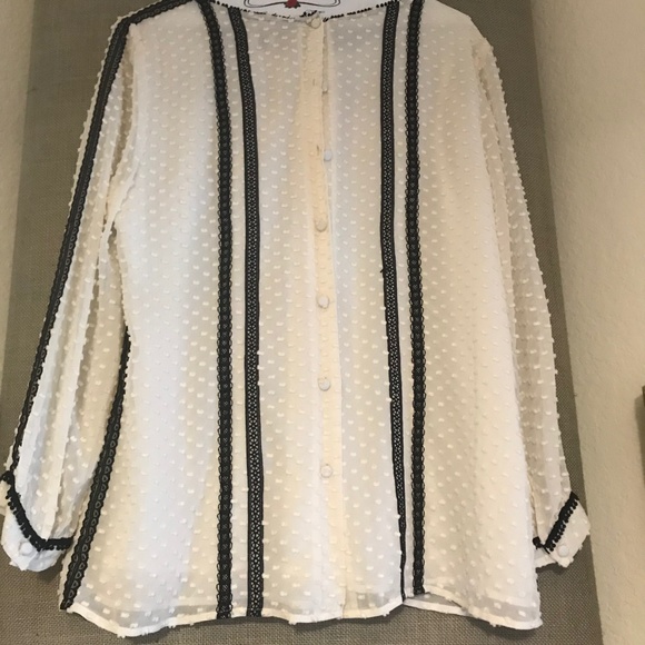 J Crew silk chiffon creme loose blouse - Picture 6 of 6